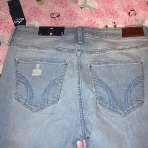 NWT Hollister Super skinny jeans